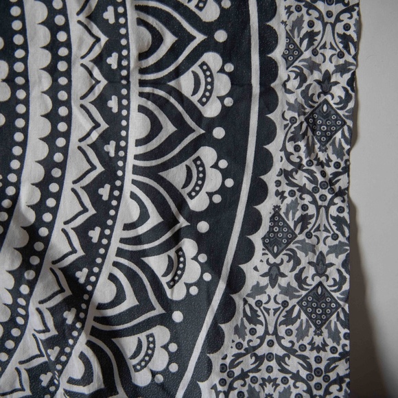 Floral Mandala Print Boho Tapestry Wall Hanging - Picture 5 of 9